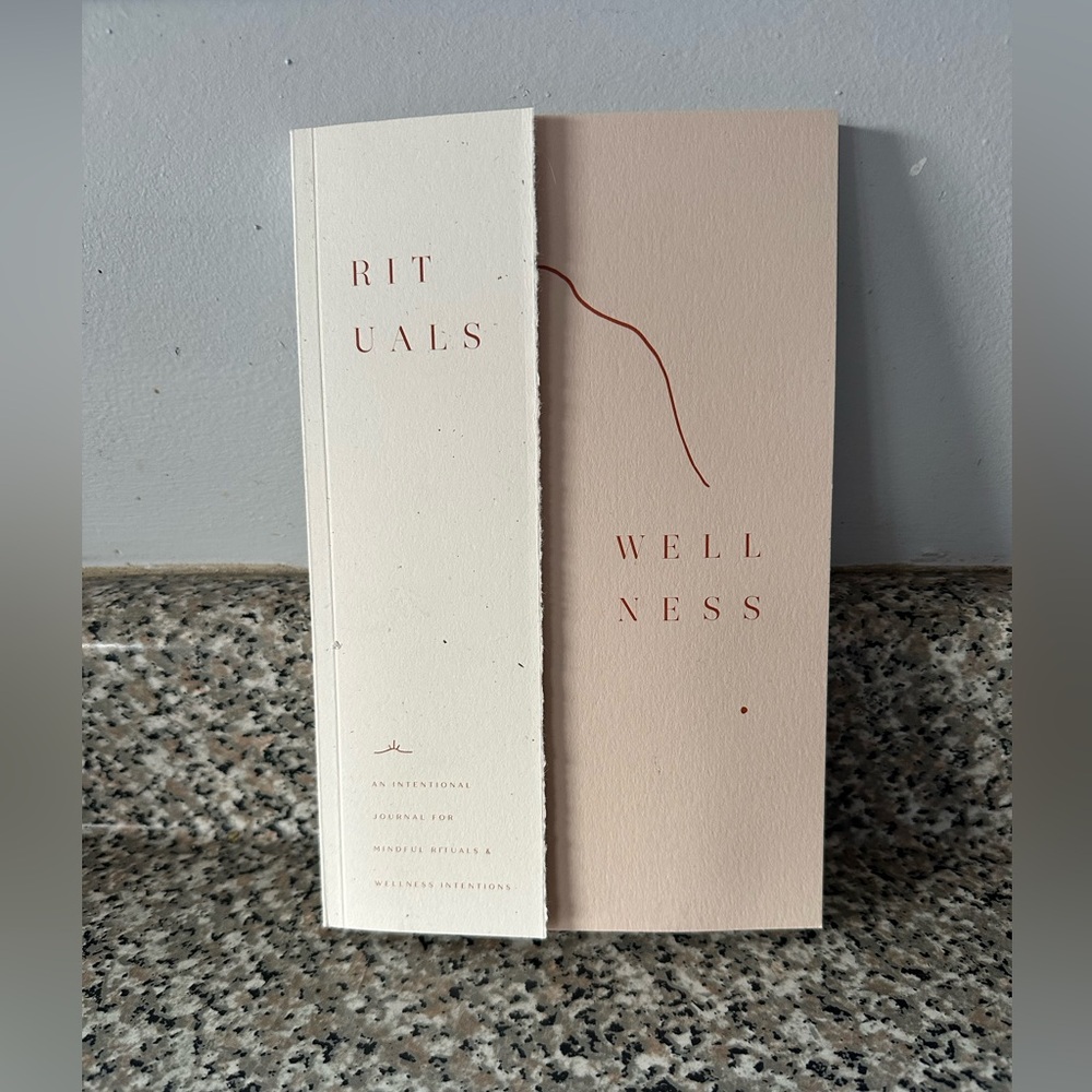 Wilde House | Paper Rituals & Wellness Journal - Picture 1 of 4